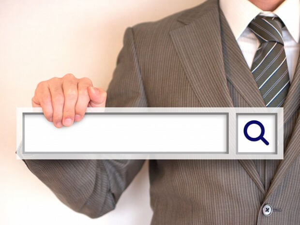 検索エンジングーグルを操作する存在は？